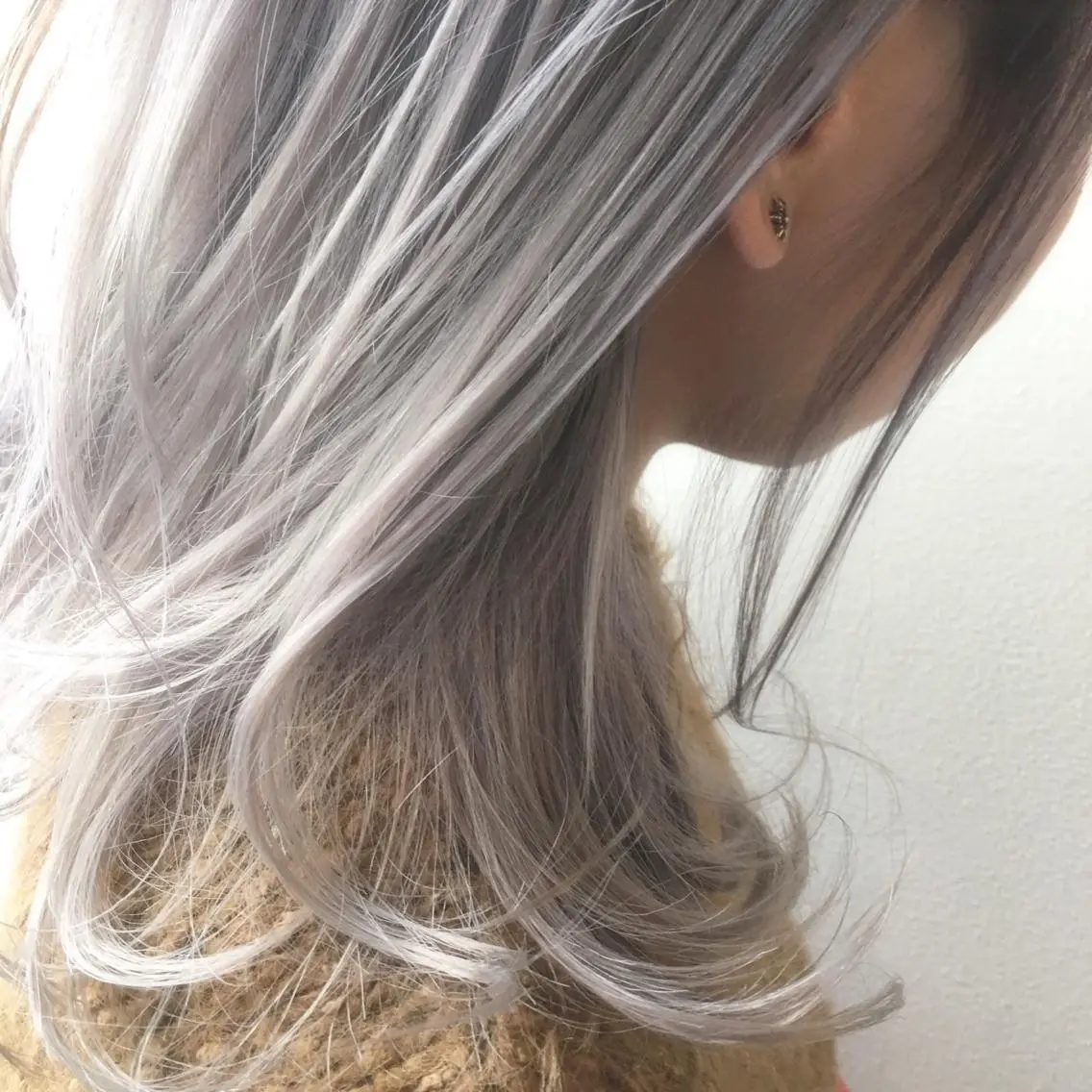 ロング カラー ヘアアレンジ ブリーチ ケアブリーチ 透明感カラー 江藤 星史のヘアスタイル