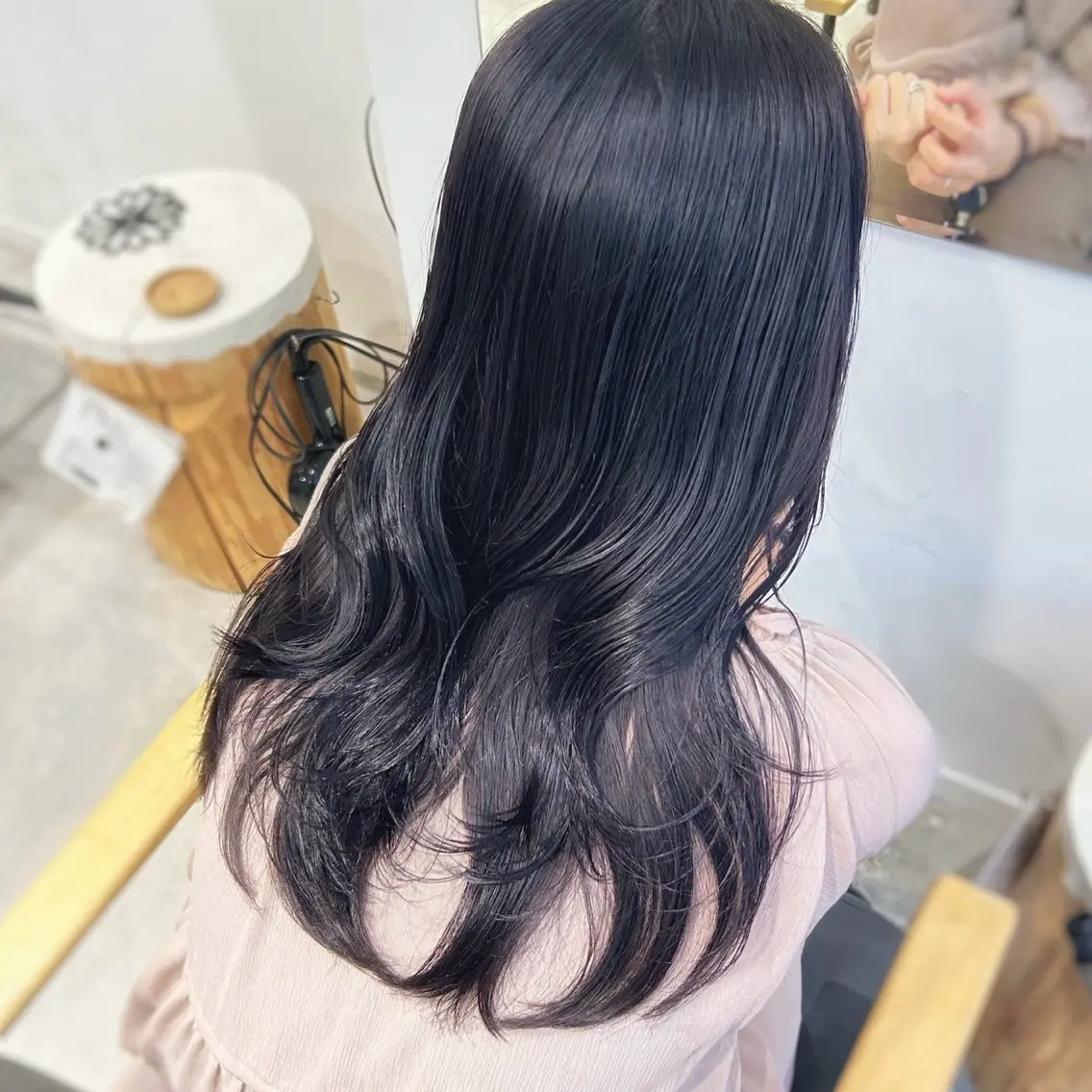 セミロング カラー ブルーカラー ブルーラベンダー ラベンダーカラー ながい りなのヘアスタイル