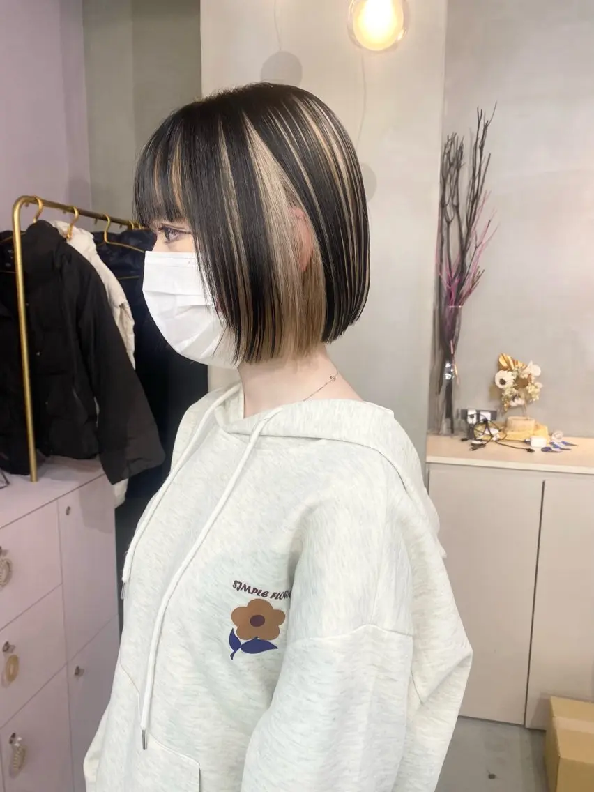 ショート カラー ヘアカラー 前橋 姫奈のヘアスタイル