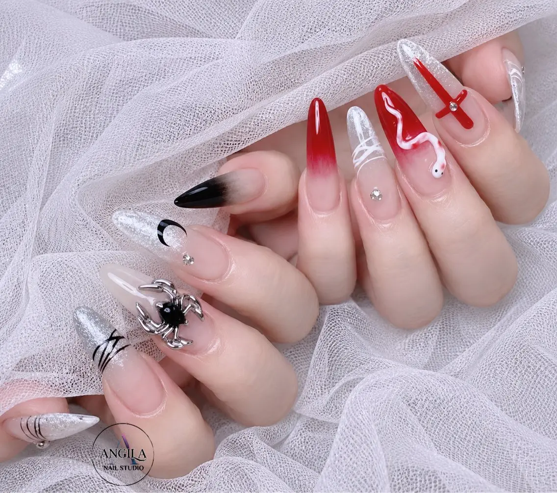 ネイル ANGILA ネイル¨̮S*Y*Kのネイルデザイン