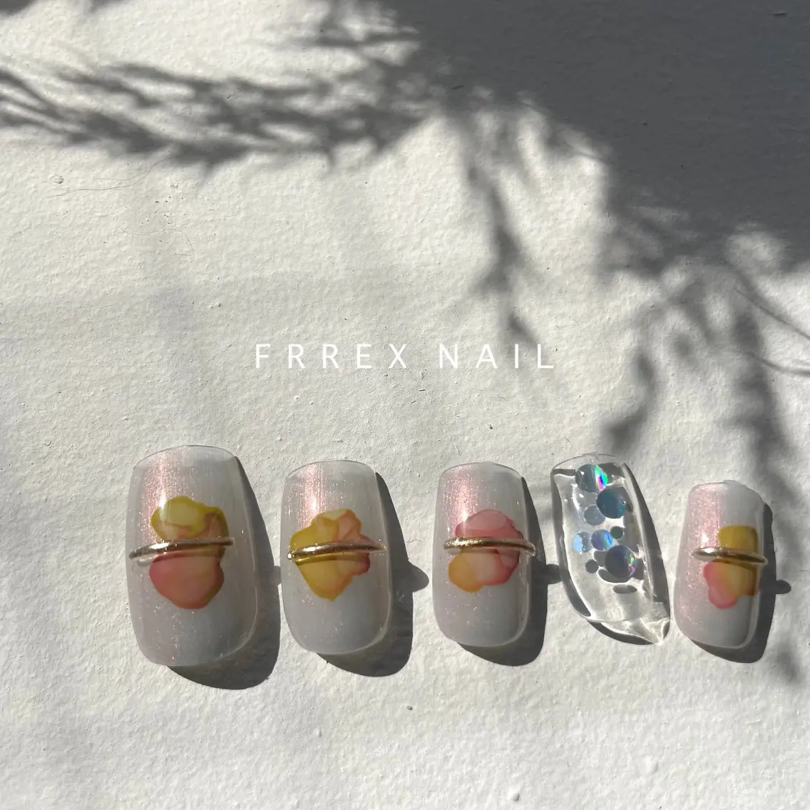 ネイル ニュアンスネイル 春ネイル 夏ネイル ハンドネイル ハンドケア freex nail /ニュアンス/個性派のネイルデザイン