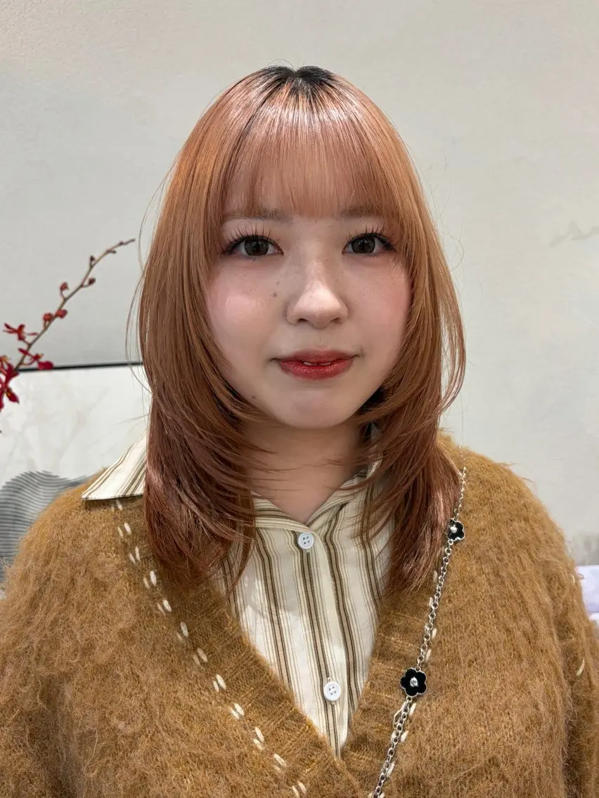 ⁠【大人気くびれヘア巻き付✨】韓国風エギョモリ・ヨシンモリレイヤーカット ￥3,300⁠の写真
