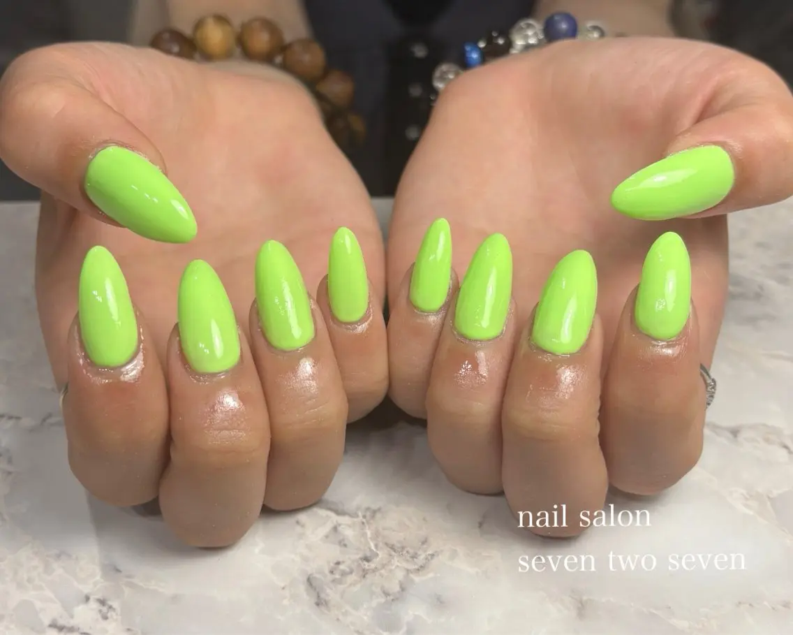 ネイル ハンドネイル 727 nailのネイルデザイン