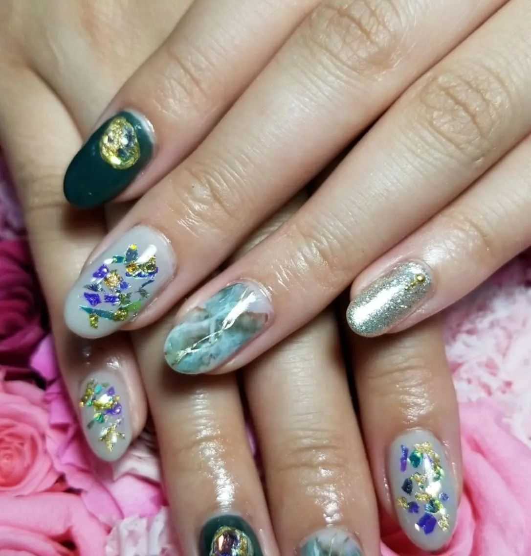 ネイル ニュアンスネイル Laule’a 昭島店のネイルデザイン
