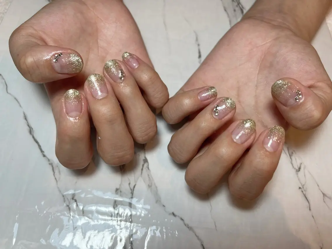 ネイル ゴールド ハンドネイル arce amiのネイルデザイン