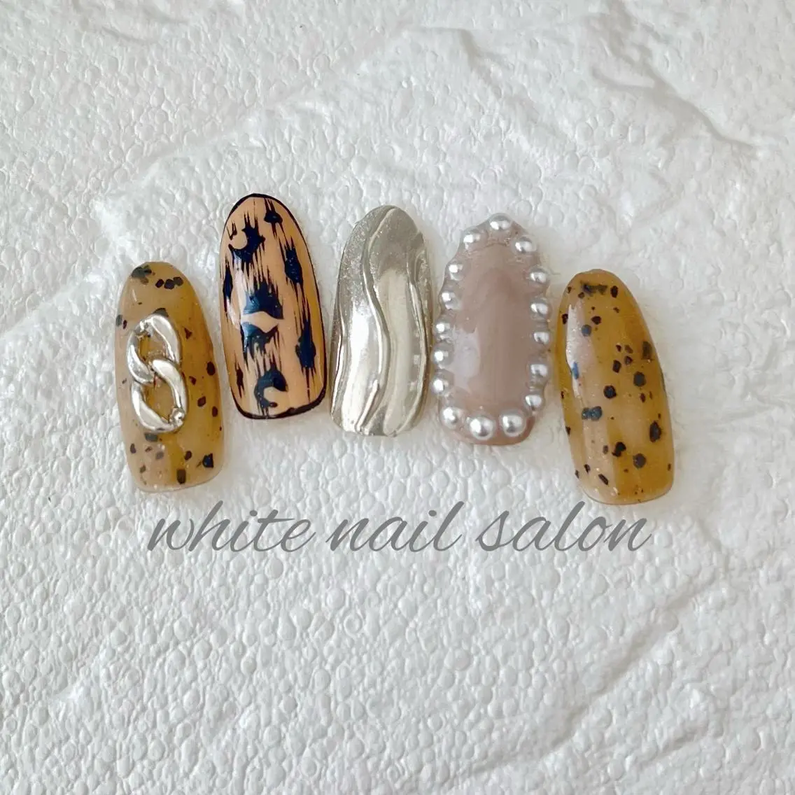ネイル フットネイル ジェルネイル ハードジェル ラメ(グリッター) 持ち込み ハンドネイル white nail salonのネイルデザイン