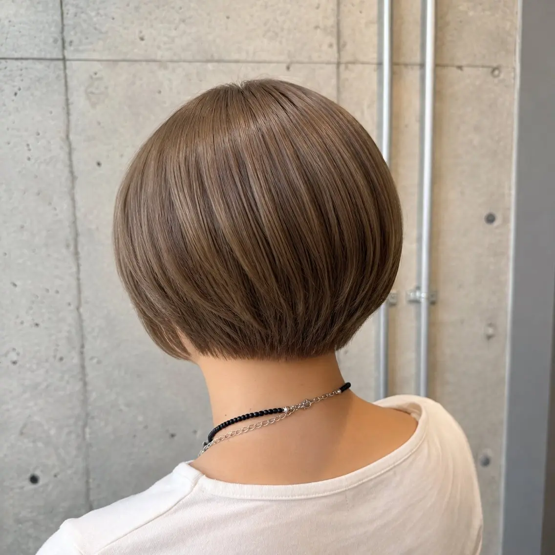 ミディアム カラー ヘアアレンジ カット ヘアカラー トリートメント 🍀透明感カラー×垢 抜けボブ リクト💥のヘアスタイル