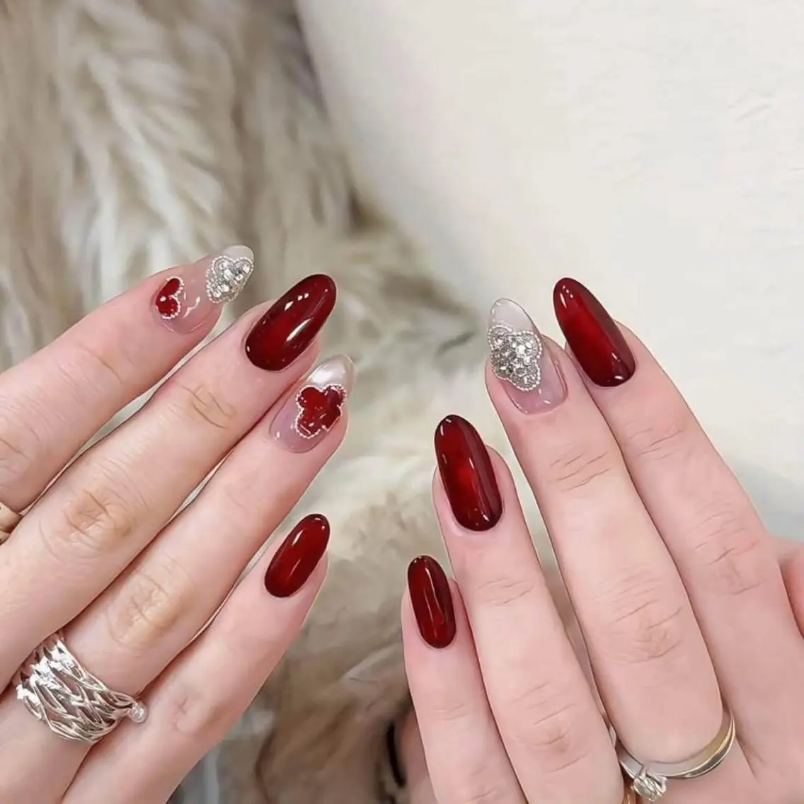 ネイル MQueen ネイルサロンのネイルデザイン
