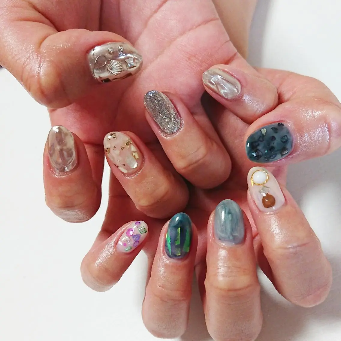 ネイル ニュアンスネイル Lilith Nailのネイルデザイン