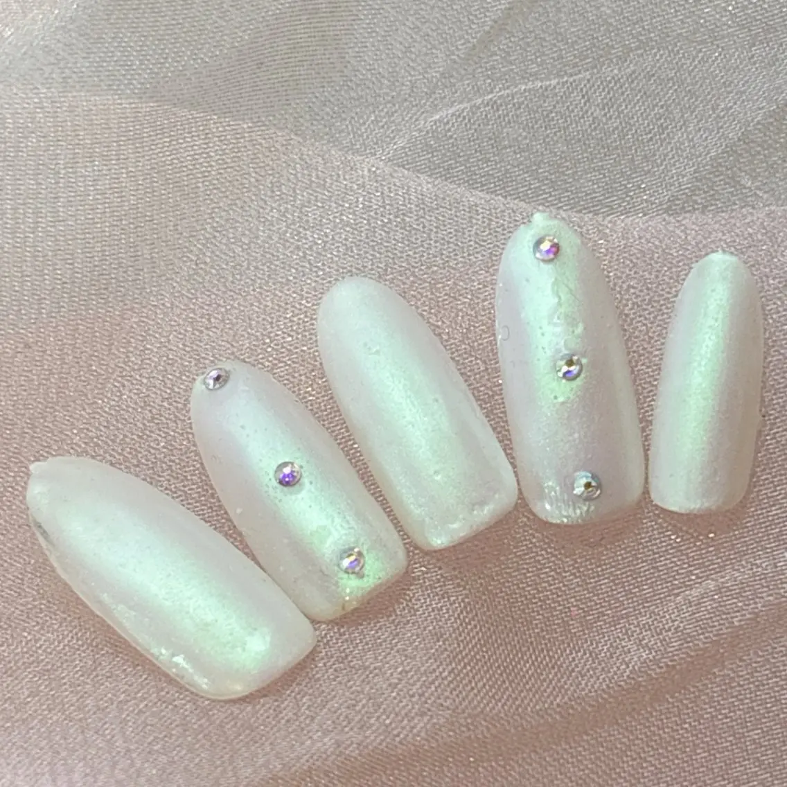ネイル mimi やとみのネイルデザイン