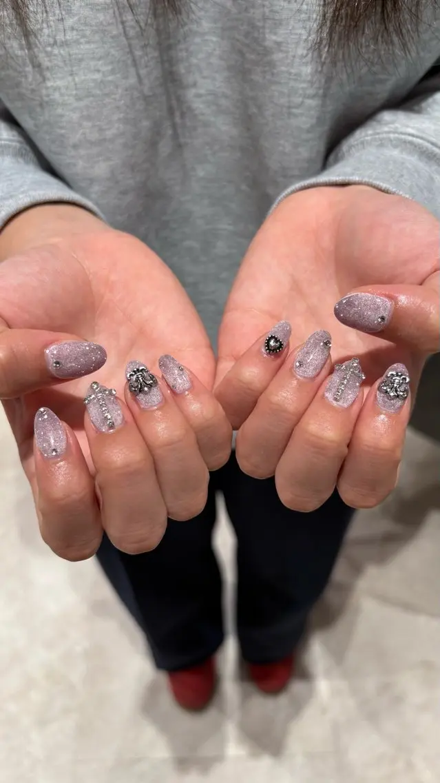 ネイル フラッシュネイル キラキラネイル 春ネイル ハンドネイル ハンドケア デザイン/ボブ/ メンズ/ココネ⭐️のヘアスタイル
