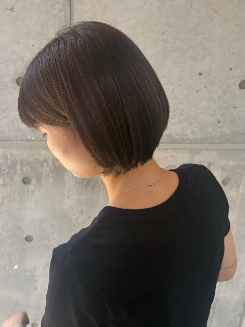 ショート カラー 透明感カラー カット ヘアカラー 🍃YURI 🍃のヘアスタイル