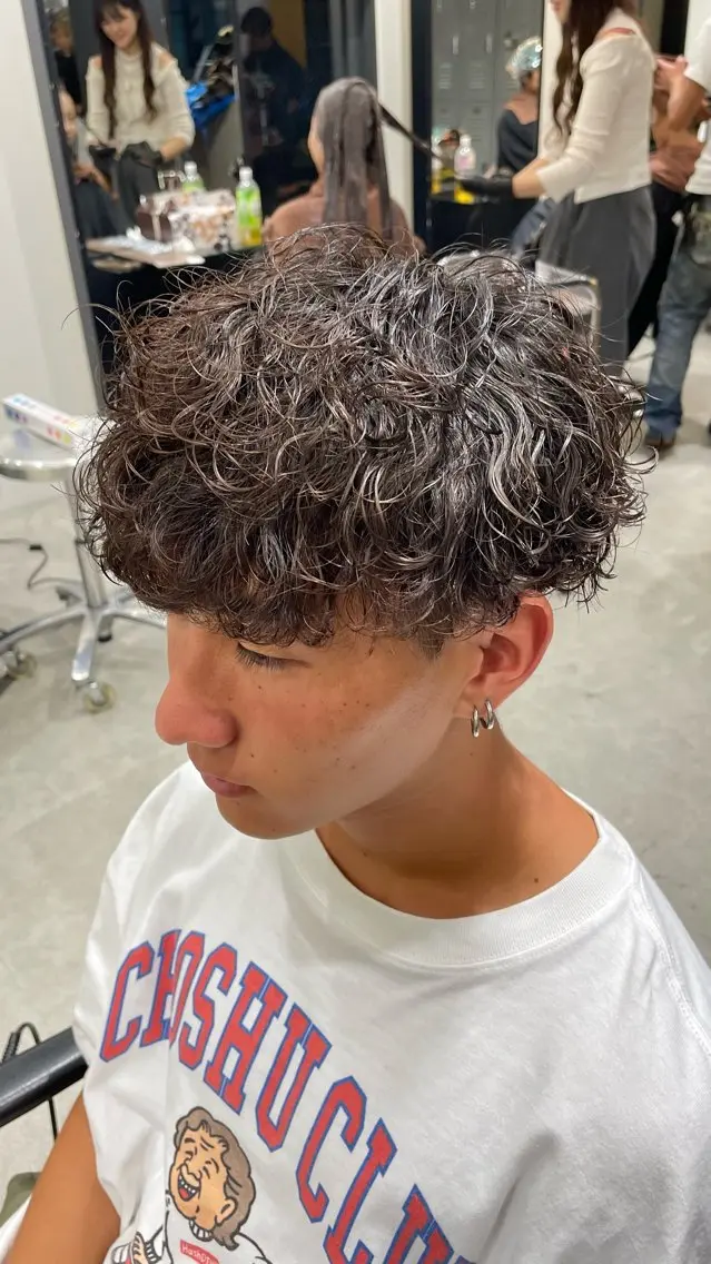 パーマ メンズ メンズパーマ 波巻きパーマ スパイラルパーマ カット パーマ トリートメント fifth 武正 琉生のヘアスタイル