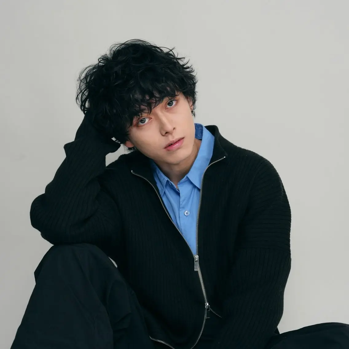 ショート パーマ メンズ カット パーマ 丸山 哲史のヘアスタイル