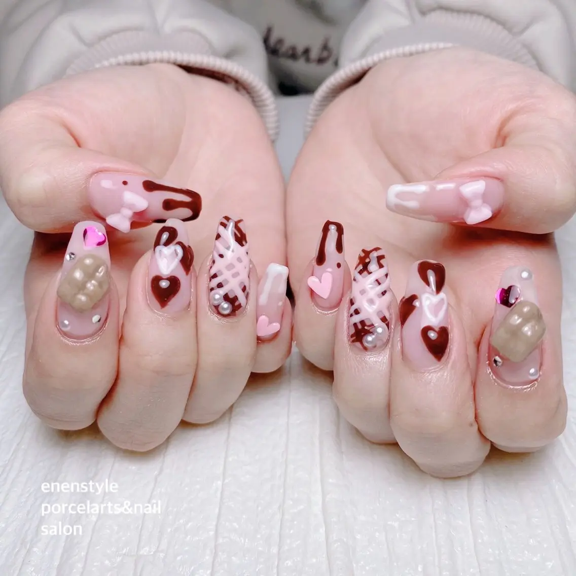 ネイル ハンドネイル 🐾enen style 🐾のネイルデザイン