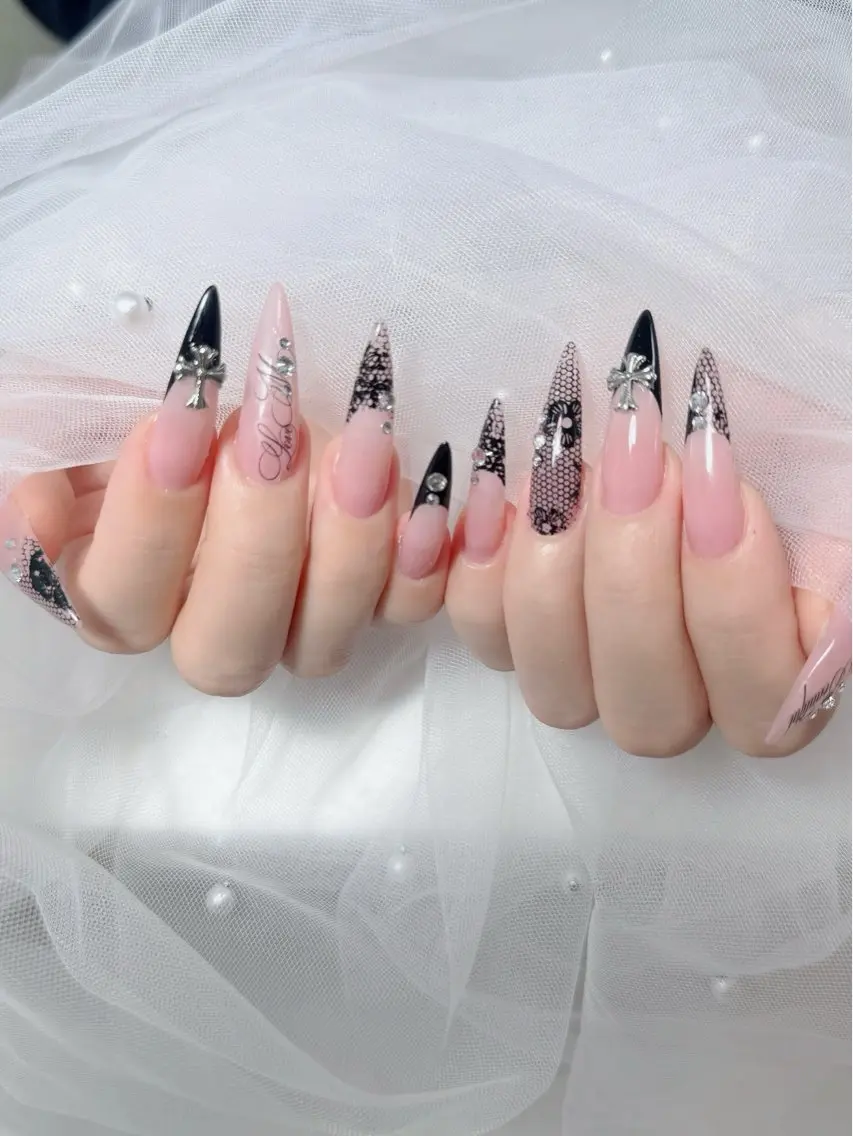 ネイル アートネイル 持ち込み ハンドネイル Lenie Nail Salonのネイルデザイン