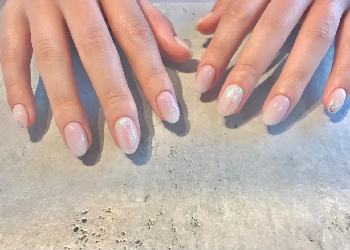 ネイル グラデーション ハート 氷ネイル・うるうるネイル ハンドネイル Baden Nail ﾊﾞ-ﾃﾞﾝ ﾈｲﾙのネイルデザイン