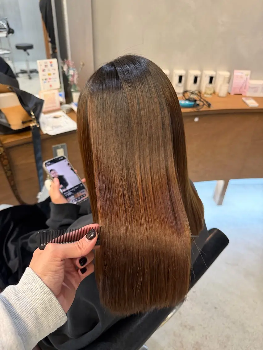 セミロング 縮毛矯正 トリートメント カット 縮毛矯正 トリートメント ✂︎SAITOU AKIRA✂︎のヘアスタイル
