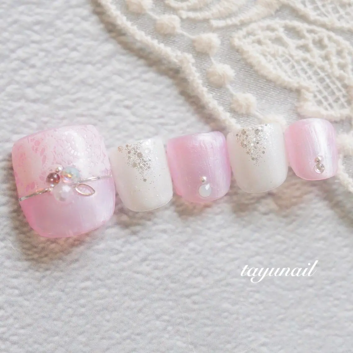 ネイル アートネイル フットネイル ジェルネイル ニュアンスネイル ワンカラーネイル フットネイル ネイルサロン 【たゆnail】のネイルデザイン