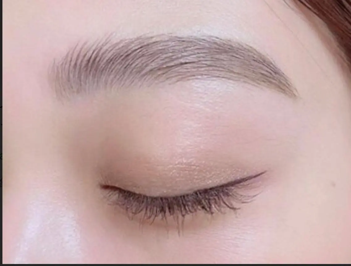平日限定 眉ワックス ¥4500の写真