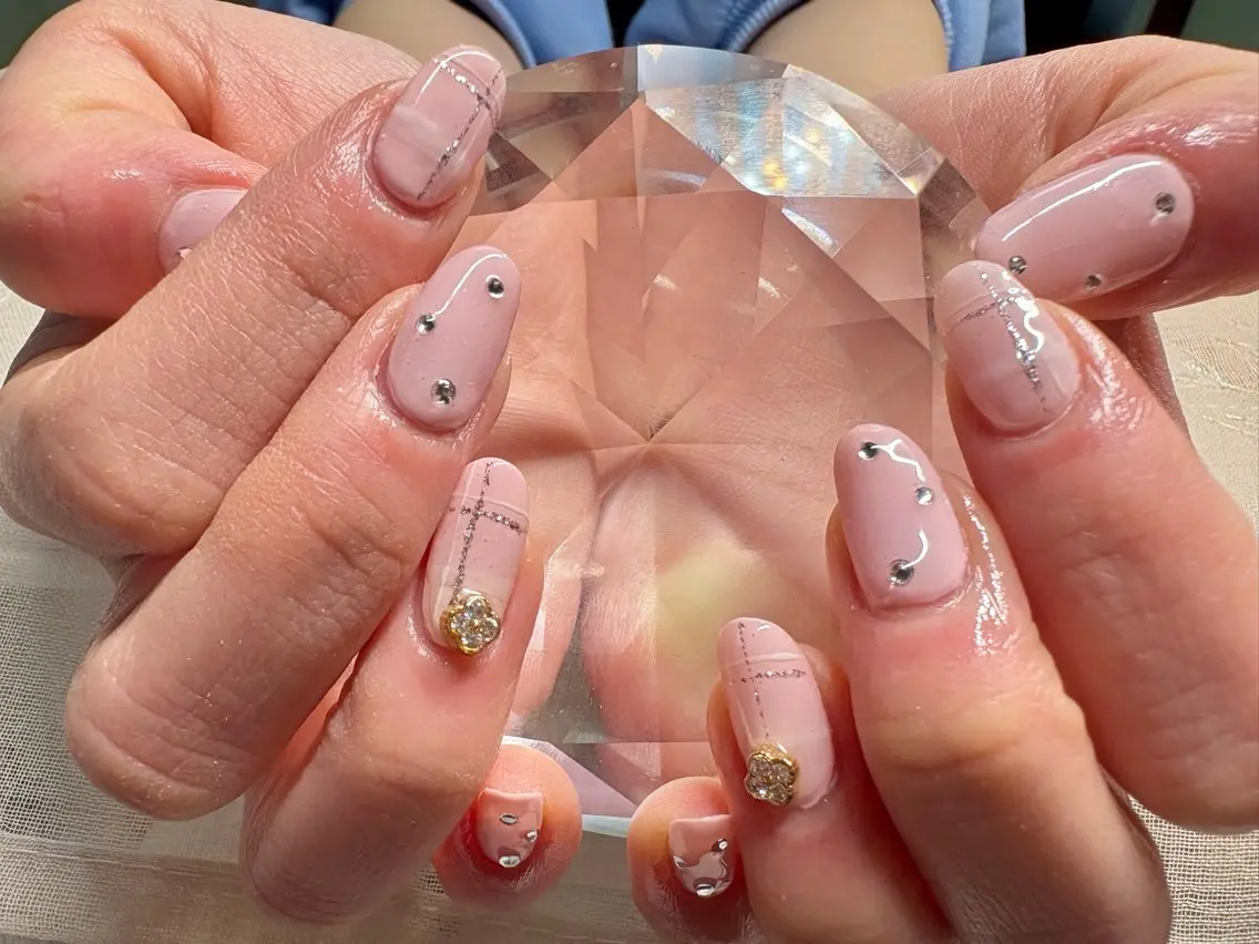 ネイル ハンドネイル 新宿マグネット Mii Nailのネイルデザイン