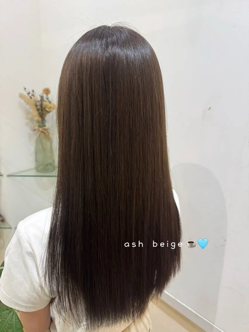 ロング カラー 透明感カラー🧁🩰 🫧仲松良菜🎀のヘアスタイル