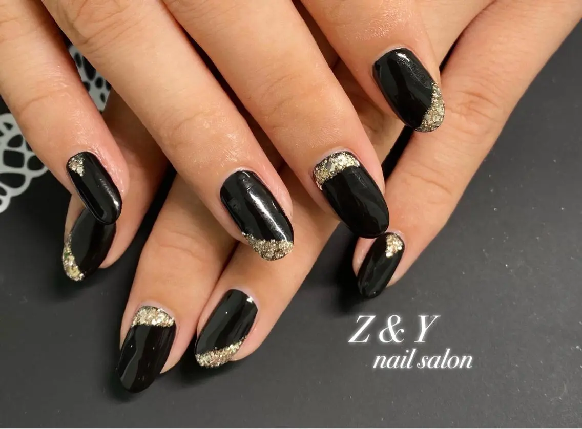 セミロング ハンドネイル Z&Y nail salonのネイルデザイン