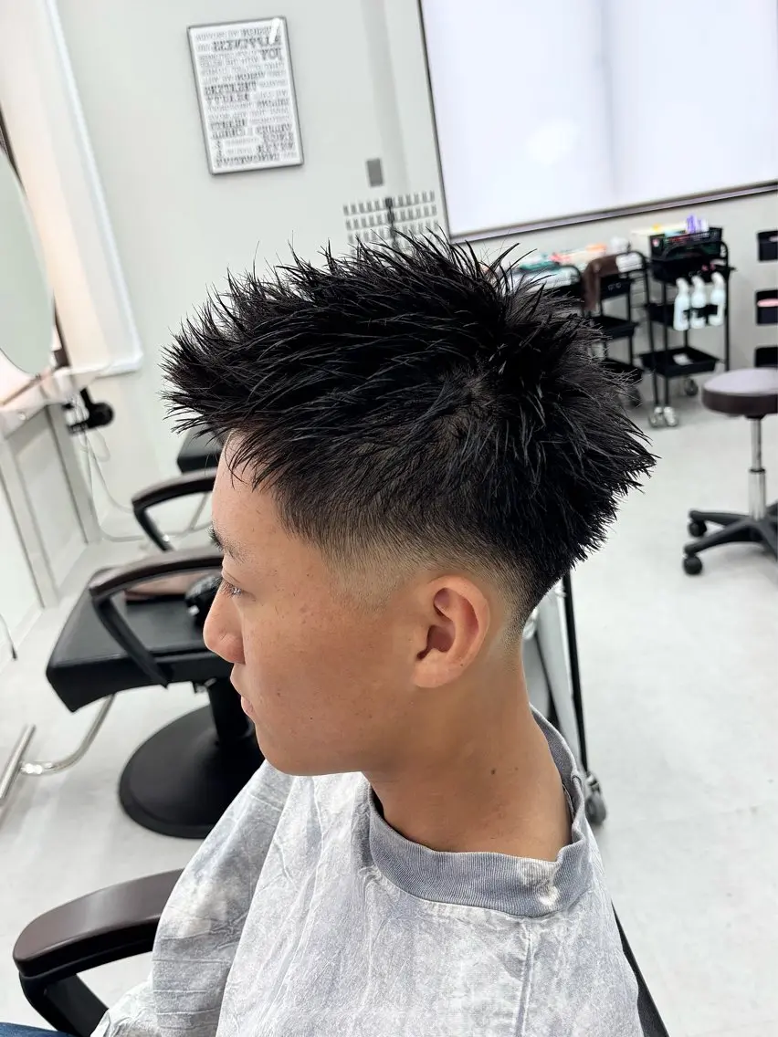 メンズ フェードカット カット KanedaRio パーマ/フェードのヘアスタイル