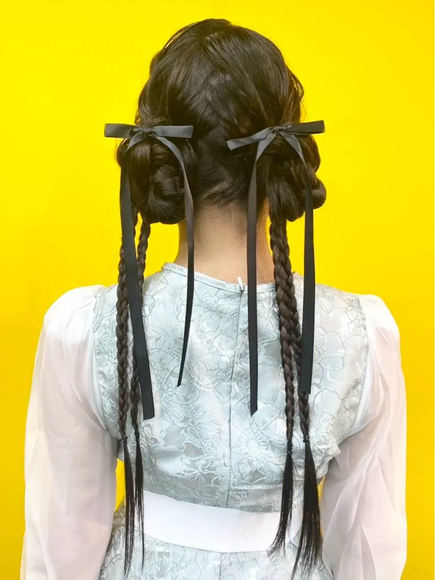 ロング ヘアアレンジ お団子ヘア 三つ編み ヘアセット 新宿 / ヘアメ専門 / aira♡*｡ﾟのヘアスタイル