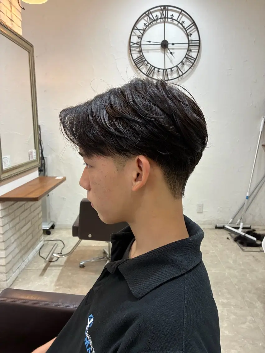 メンズ 根本 柊のヘアスタイル
