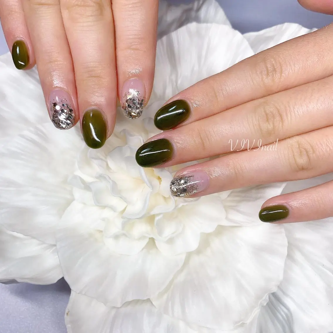 ネイル キラキラネイル シンプルネイル ハンドネイル vivi nailのネイルデザイン