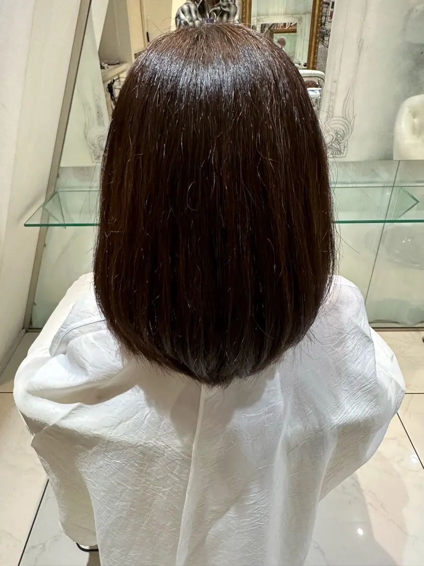 ミディアム トリートメント 半田 陽菜のヘアスタイル