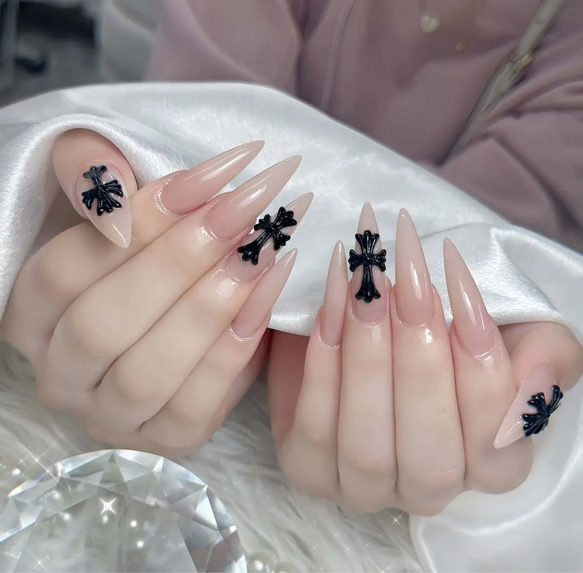 🍓』10本長さ出し＋クロスバーツ✝️バーツ(4個) only 8250円🌷🌷🌷の写真