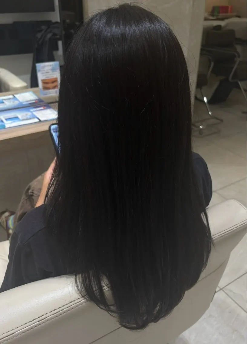 ロング カラー ブリーチ ブリーチなしカラー 長谷川 七海のヘアスタイル