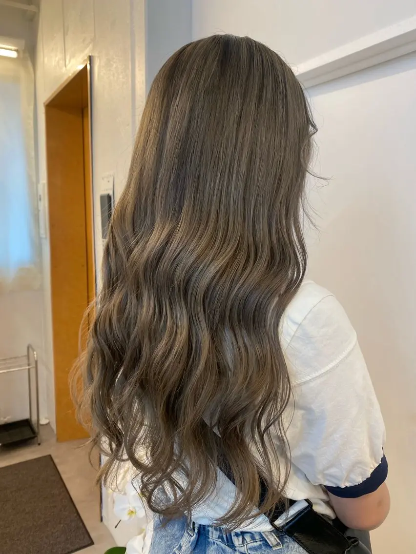 ロング カラー ichika/福岡 /透明感カラー🤎のヘアスタイル