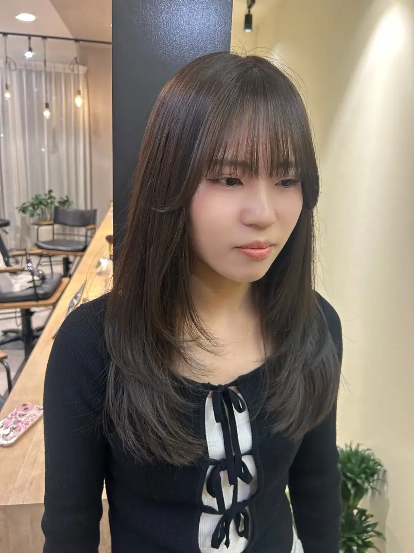 ロング カラー レイヤーカット ロング hubhair レイヤー/透明感のヘアスタイル
