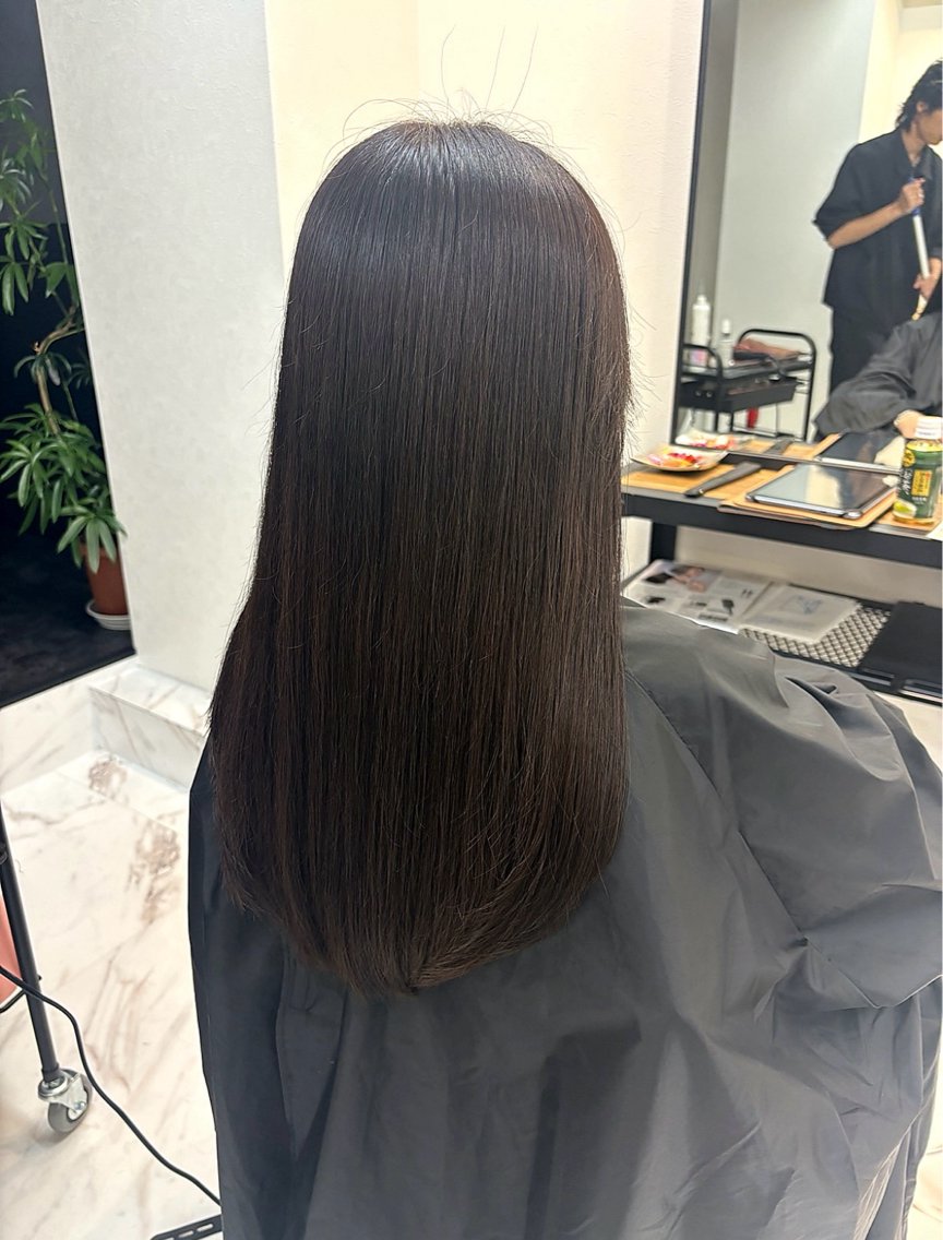 カラー 朝楽スタイル ♠️しおり♠️のヘアスタイル