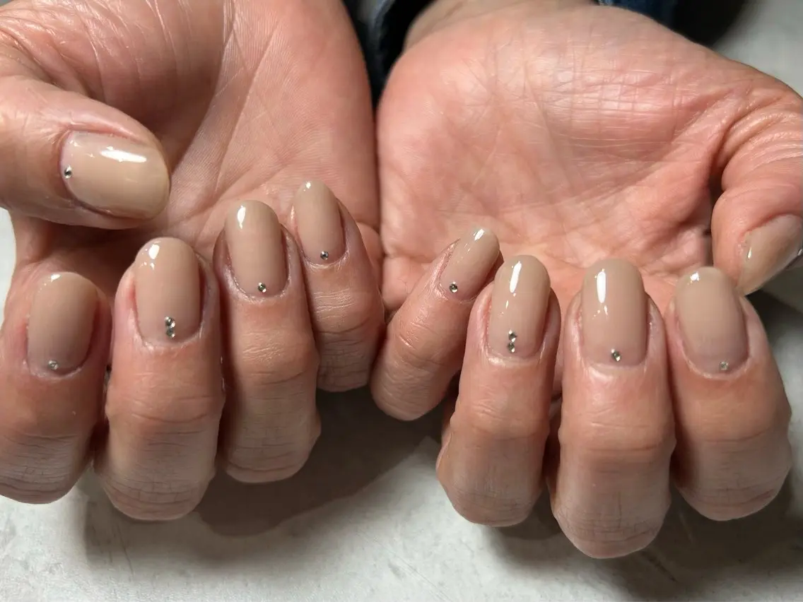 ネイル ストーンネイル A. nailのネイルデザイン