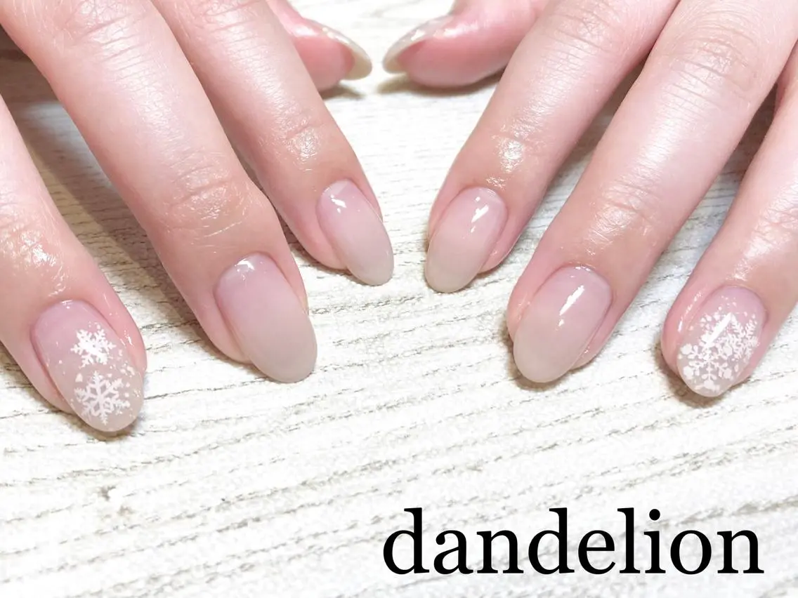 ネイル ハンドネイル ハンドケア dandelion ダンデライオンのネイルデザイン