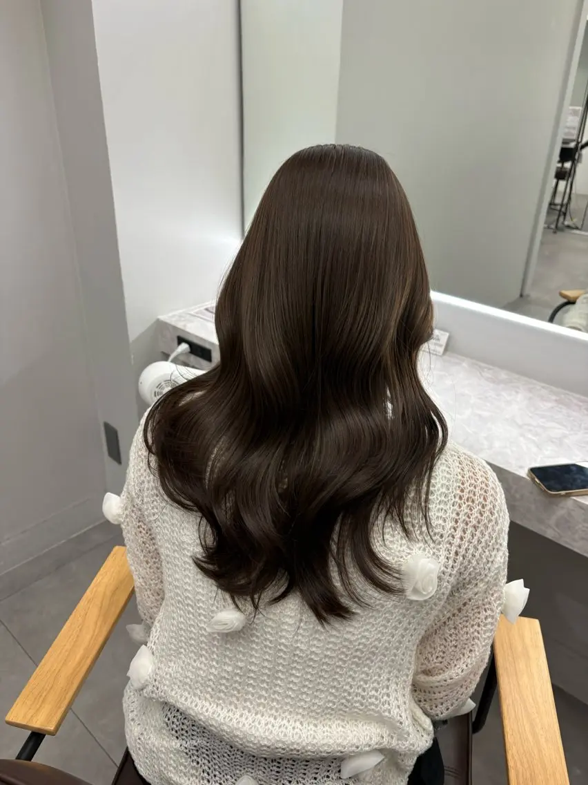 セミロング カラー ヘアカラー トリートメント Hina🫧透明感 /上品/モテ🫧のヘアスタイル