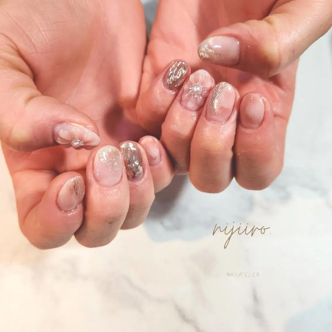 ネイル ハンドネイル nijiiro🌈 サトウのネイルデザイン