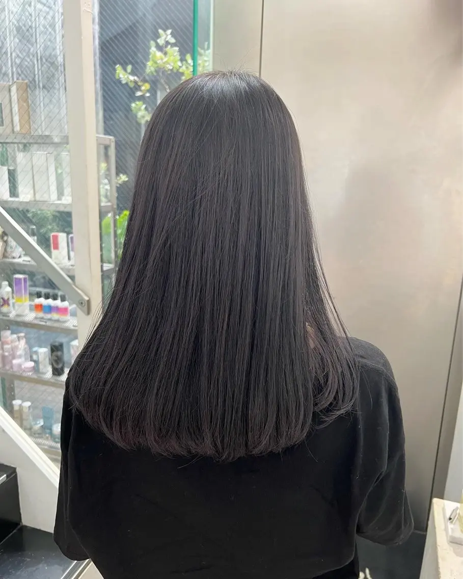 カラー アッシュ アッシュグレー ブリーチ カット ヘアカラー トリートメント インナーカラー/天神 ブリーチ/吉田のヘアスタイル