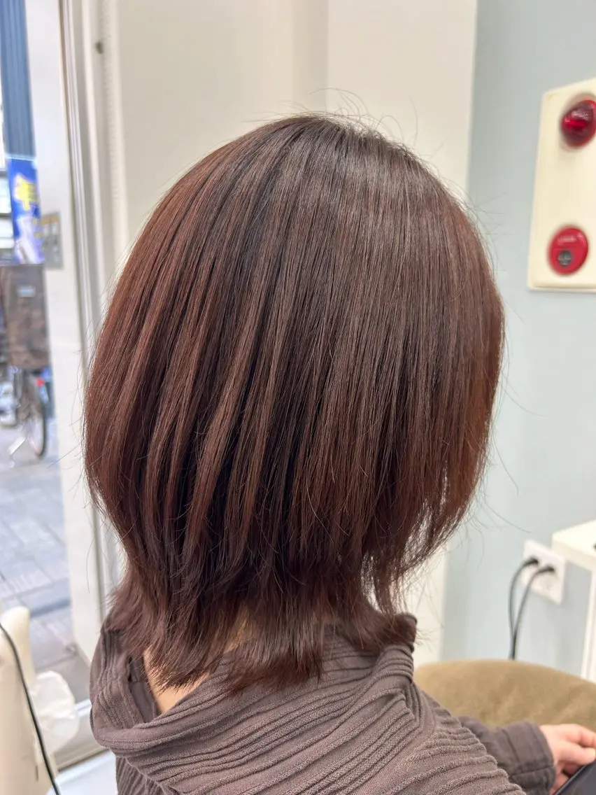 【平日限定特別価格🌼🤍】カット+艶カラー+ヘアマスク🕊️🫧シャンプーブロー付き!の写真