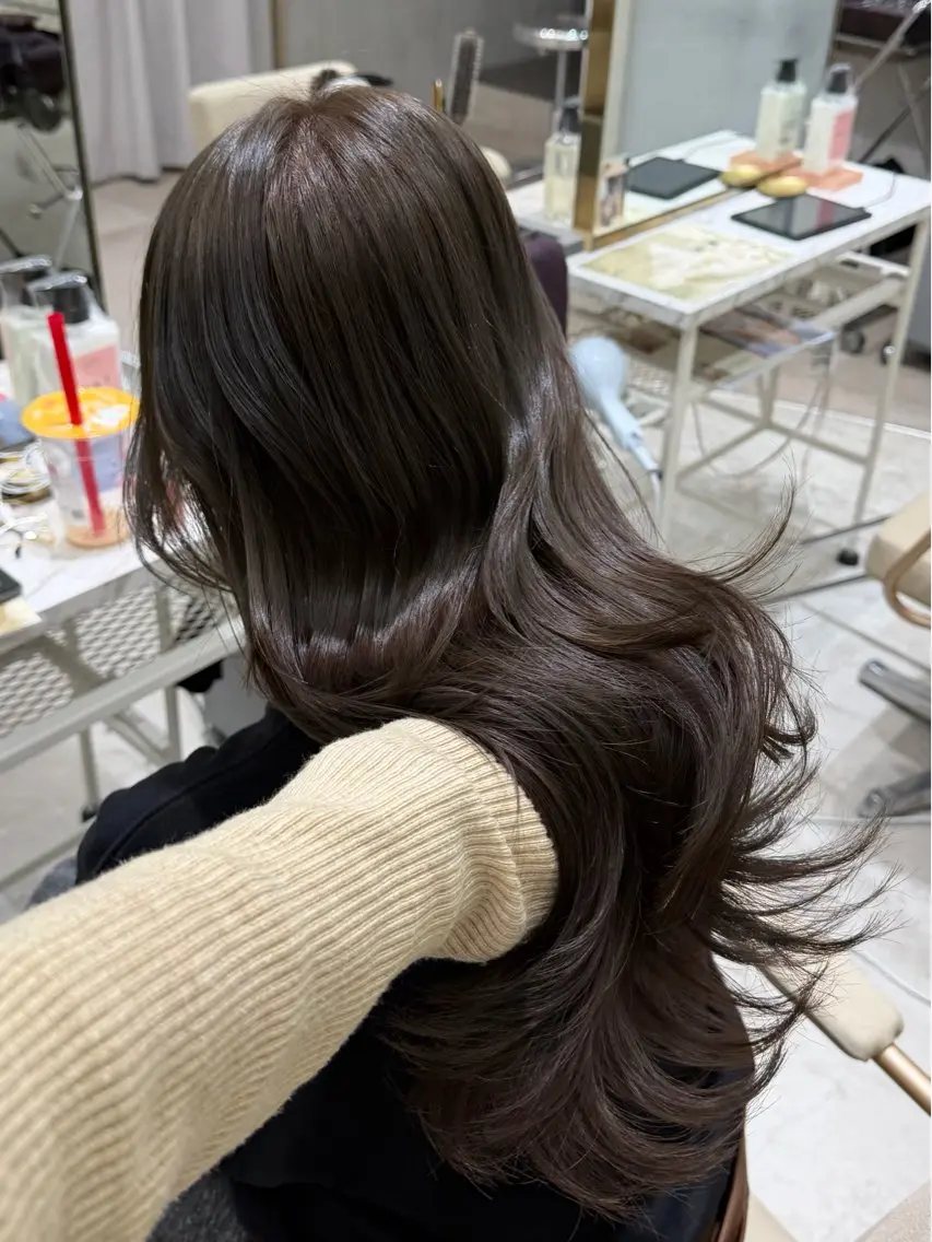 ロング カラー ベージュカラー ヘーゼル ヘアカラー ナナカ 🎀のヘアスタイル