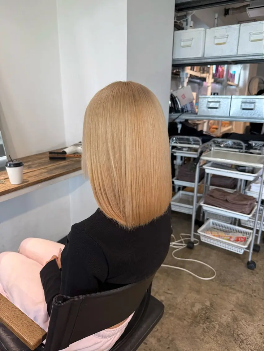 セミロング カラー ベージュカラー ブリーチ ホワイトベージュ ヘアカラー トリートメント 🫧ブリーチカラー/ 透明感/メンズ/みきのヘアスタイル