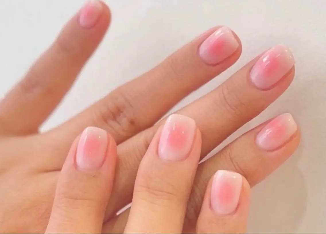 ネイル ネイルチップ ISA_ BELLAのネイルデザイン