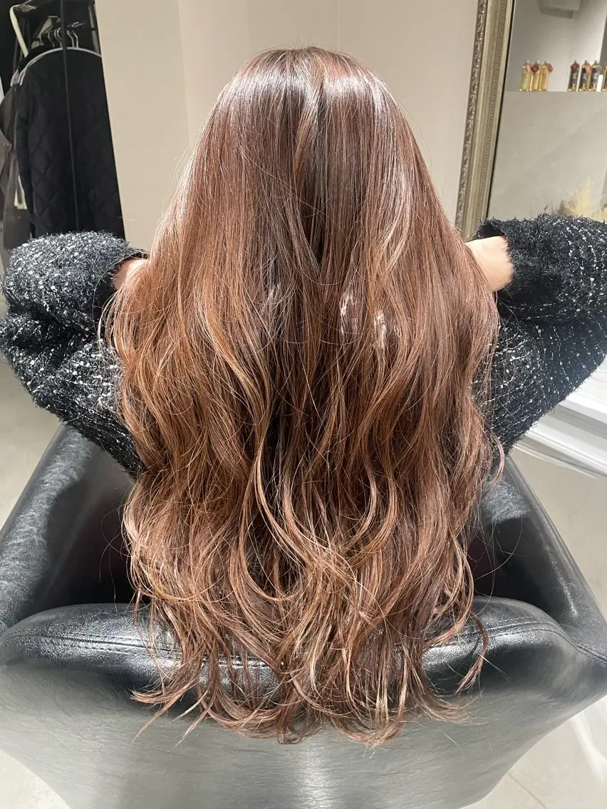 カラー ブリーチ ケアブリーチ ハイライトカラー バレイヤージュモデル 募集👒ヨンスクのヘアスタイル
