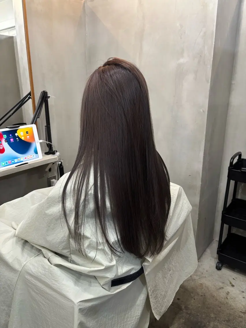 ロング カラー アッシュ アッシュブラウン ブラウンカラー 縮毛矯正 ヘアカラー 中園康 /カラー/ブリーチのヘアスタイル