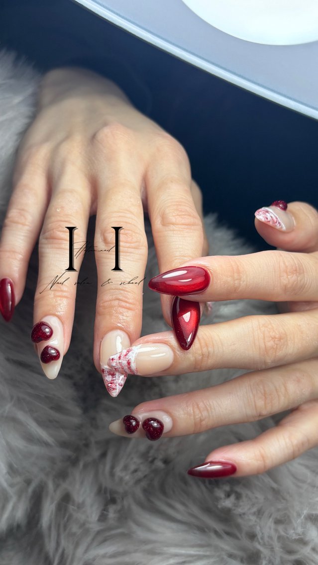 ネイル HatsuuNail salonアリスのネイルデザイン