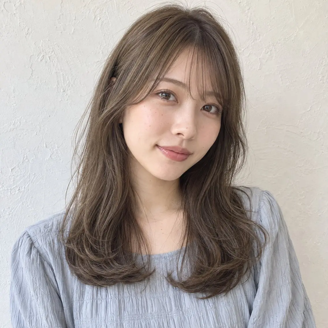 セミロング カラー ベージュカラー 透明感カラー オリーブベージュ カット ヘアカラー トリートメント 銀座/モテ🤍垢抜け レイヤー/あさみのヘアスタイル